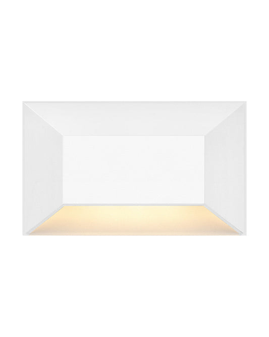 Hinkley Lighting Nuvi Deck Sconce Nuvi Medium Rectangular Deck Sconce in Matte White 15225MW