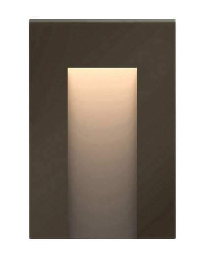 Hinkley Lighting Taper Deck Sconce 12v Vertical Bronze 1556BZ