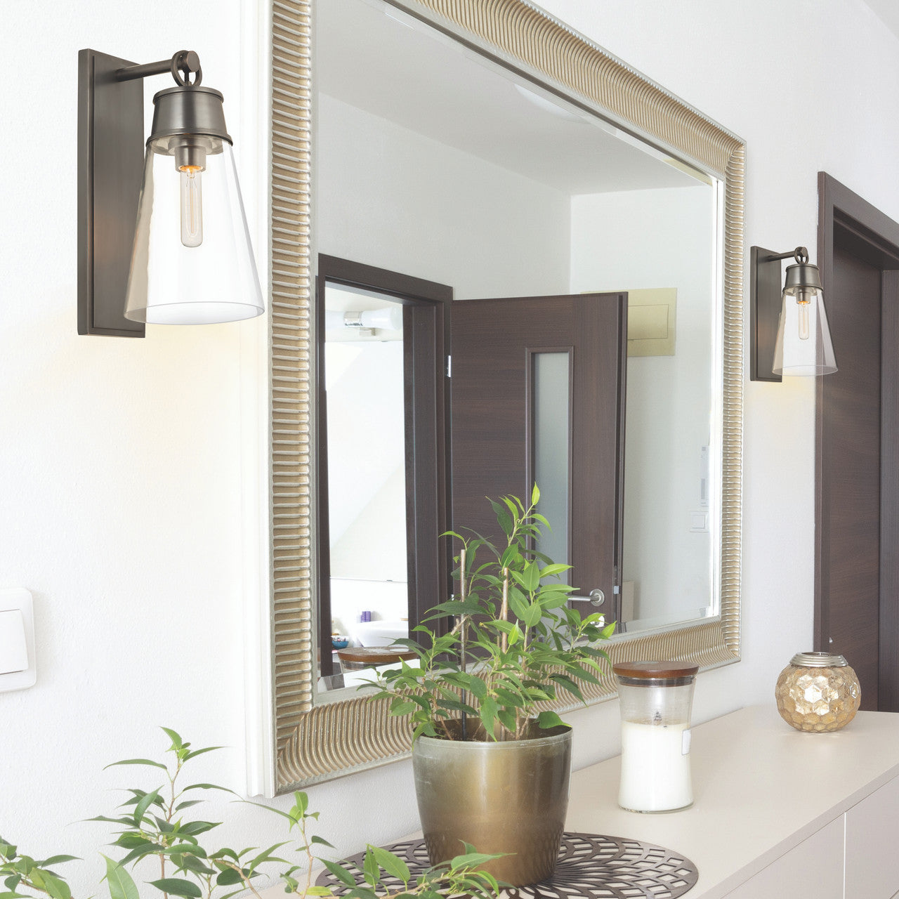 Z-Lite Wentworth 1 Light Wall Sconce in Plated Bronze 2300-1SL-BP