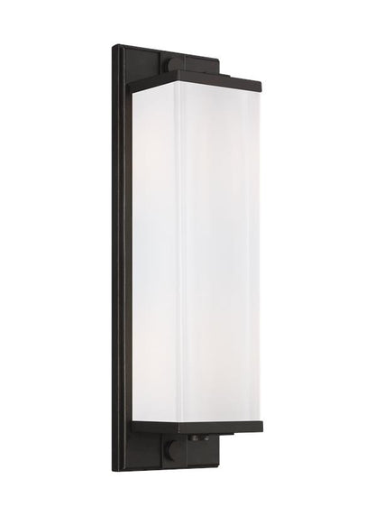 Visual Comfort Studio Thomas O'Brien Logan Linear Tall Sconce in Aged Iron TV1222AI