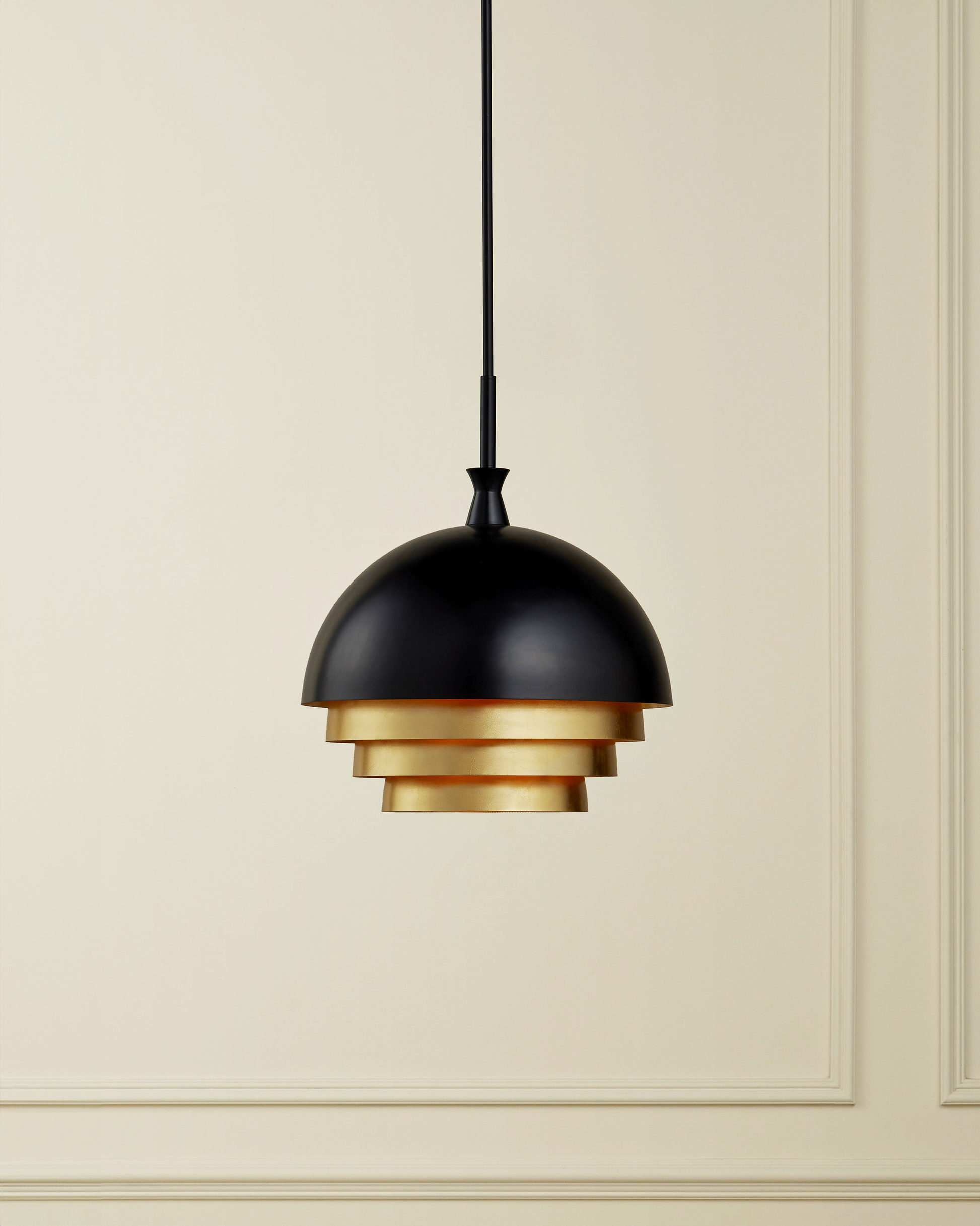 Currey & Co. Salviati Large Black & Gold Pendant 9000-1075