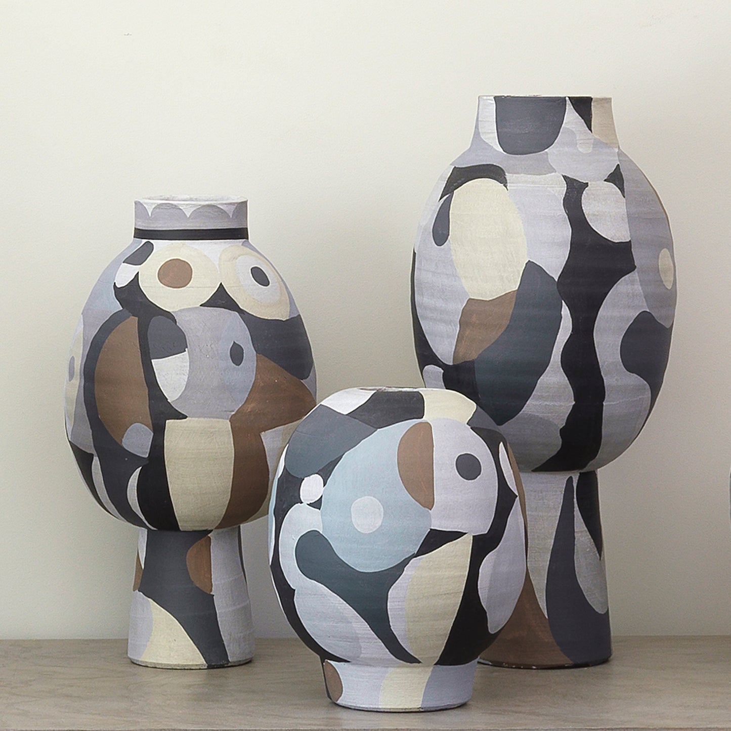 Jamie Young Pablo Medium Vase 7PABL-MDNE